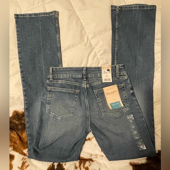 Wrangler Bootcut Jeans - Picture 2 of 2